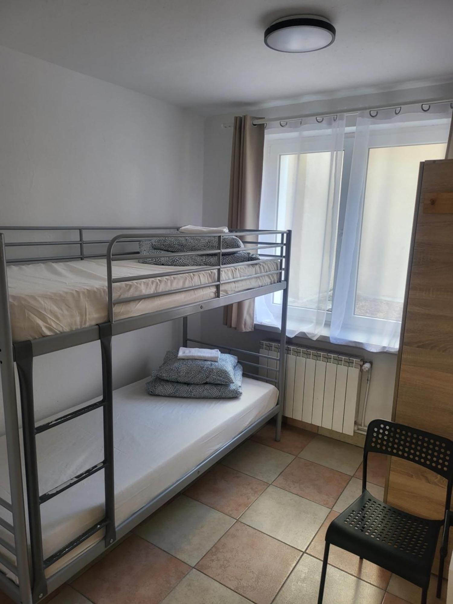 وارسو Rooms4Rest Popularna - Private Rooms For Tourists - Atr Consulting Sp, Z O,O, المظهر الخارجي الصورة