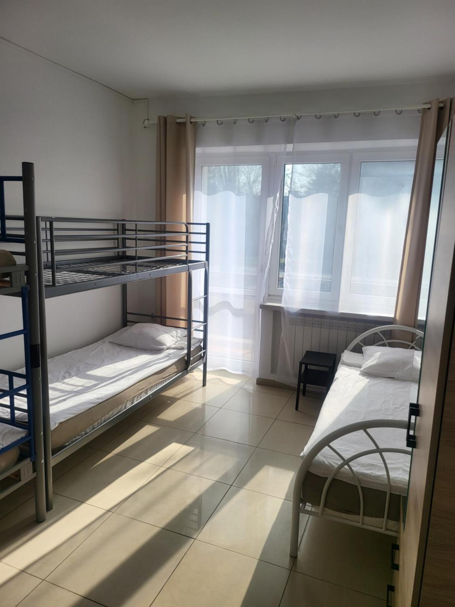 وارسو Rooms4Rest Popularna - Private Rooms For Tourists - Atr Consulting Sp, Z O,O, المظهر الخارجي الصورة